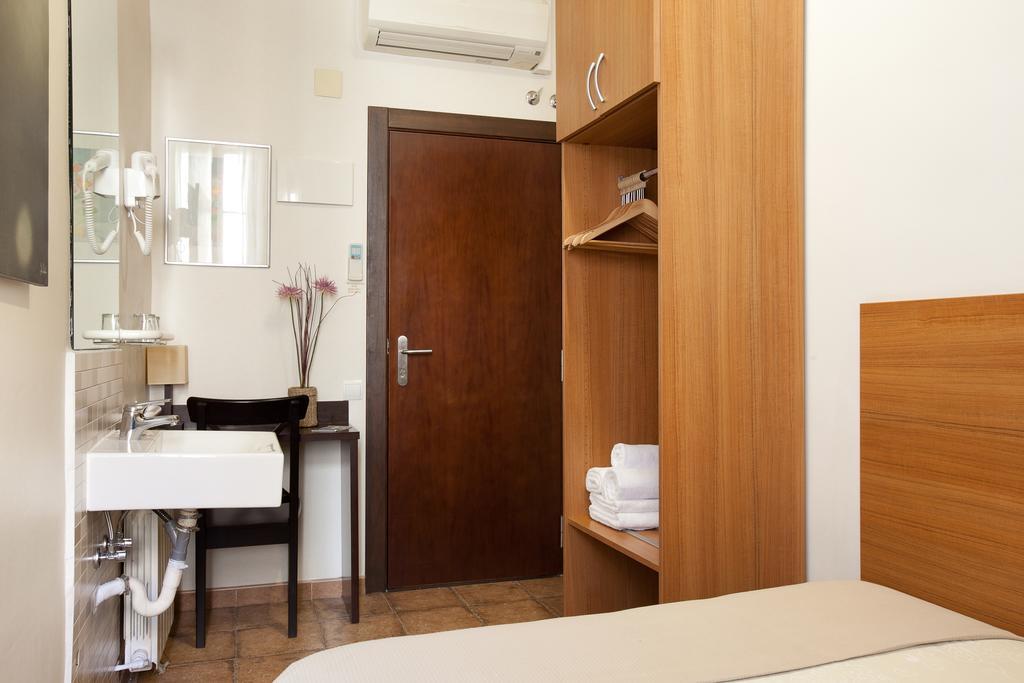 Pension Mariluz Barcelona Kamer foto