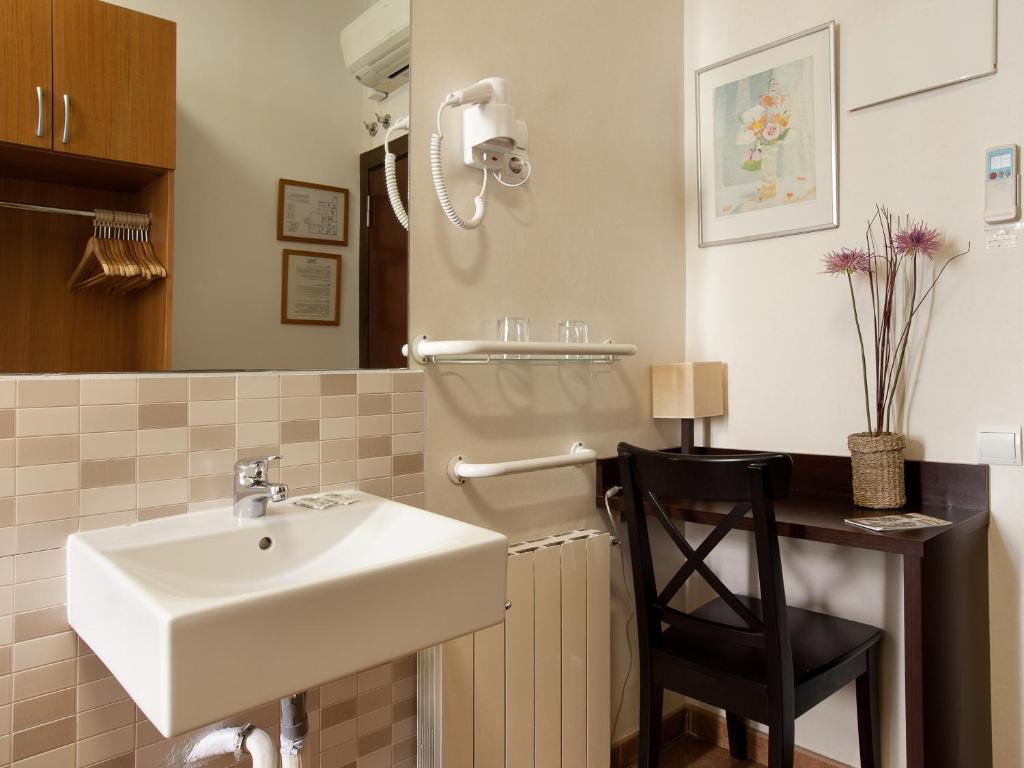 Pension Mariluz Barcelona Kamer foto